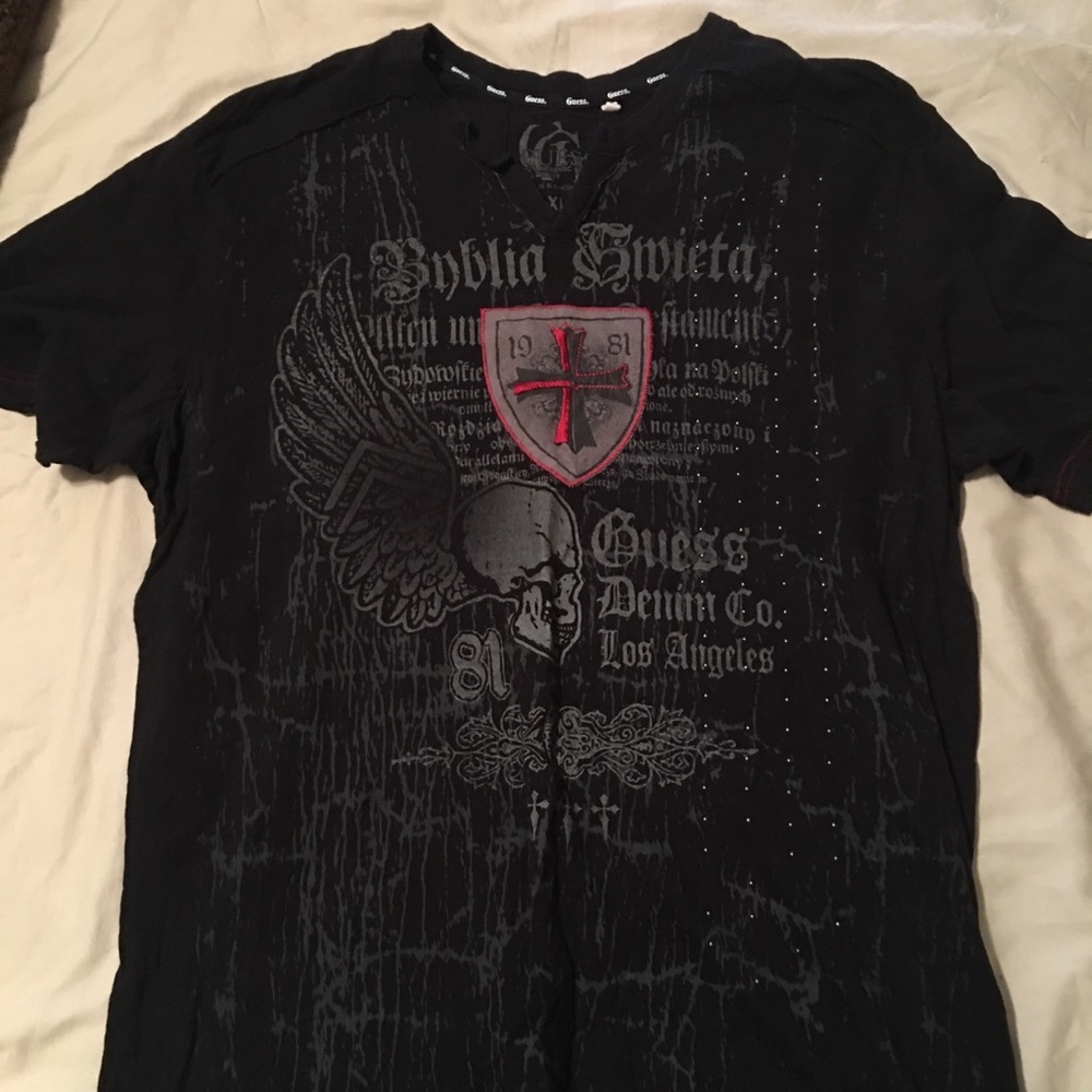 Men’s Guess T-shirt